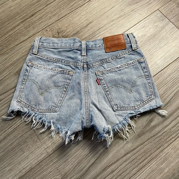 Levi’s 501 Denim Distressed Cutoff Shorts Button Fly size 24